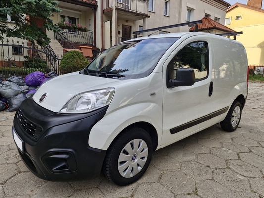 Elbląg Fiat Fiorino1.4 BenzynaRok produkcji 2016KlimatyzacjaPrzebieg 145 tys kmKupiony w Polskim Salonie