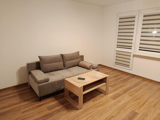 Elbląg Wynajmę&nbsp; kawalerkę od 1 stycznia 2026 r. &nbsp; &nbsp; 