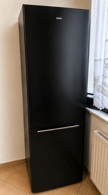 Elbląg Lodówka MPM MPM-312-FF-48 Total No Frost – czarna
Sprzedam lodówko-zamrażarkę MPM MPM-312-FF-48 Total No Frost