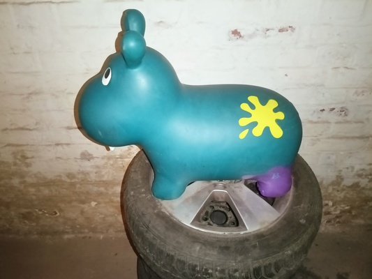 Elbląg Oddam 
Rowerek Biegowy Play Tive
Hulajnogę Trzykołowa Little Tikes
Siedzisko do Hustawki
Skoczek Hipopotam