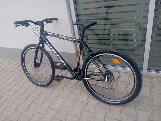 Elbląg Witam sprzedam rower Kross Berg 
Koła 26 cali 
Hamulce tarczowe 
Sprawy 
Zapraszam!
