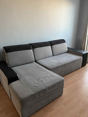 Elbląg Oddam za darmo kanapę. Posiada uszkodzenia, ale na działkę może komuś się przyda :) 
Transport i zniesienie we