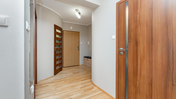 Elbląg TO MY SPRZEDAJEMYNIERUCHOMOŚCI W TYM MIEŚCIEBIURO NIERUCHOMOŚCIAMERICAN HOMEFOR SALE - 2 POKOJE - 3 MAJA