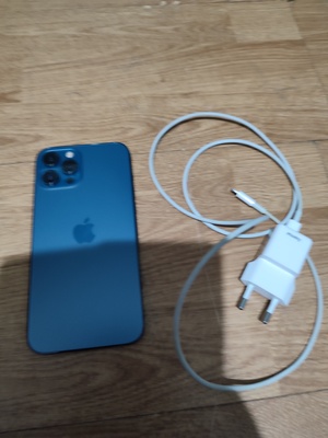 Elbląg Sprzedam iPhone 14 pro max orginalna bateria stan techniczny dobry kondycja bakterii to 85%. Naklejone szkło