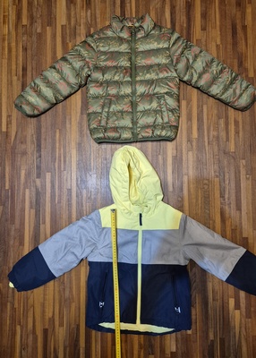 Elbląg Dwie kurtki rozmiar 110/116 firmy Lupilu:
- jedna na cienkim polarze
- druga pikowana
Po jednym dziecku,