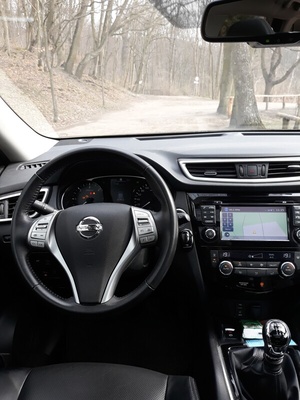 Elbląg Nissan X-trail 2017 r. T32 2,0 dCi 4WD M/T tekna kolor czarny metalik
