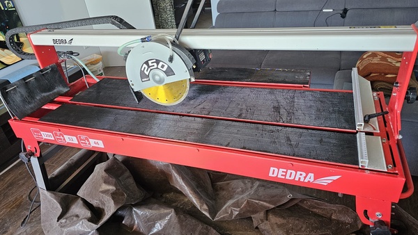 Elbląg Sprzedam! Przecinarka do glazury, maszyna do cięcia DEDRA DED7819, 1200W, długość cięcia 1200mm Maszyna do