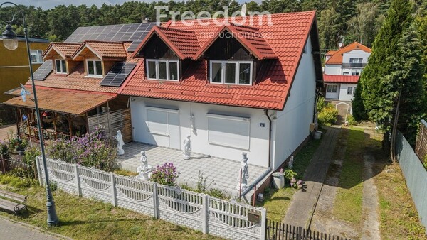 Elbląg FREEDOM NIERUCHOMOŚCISprzedam dom - Krynica morska, Słoneczna. Na sprzedaż nieruchomość położona w Piaskach