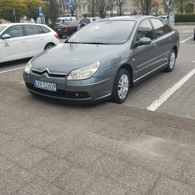 Elbląg Sprzedam Zadbanego i Bezwypadkowego
CITROENA C5 - DlESEL - 2.0 HDI,
Kolor - GRAFIT METALIC plus
Super