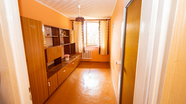 Elbląg * * * ABC NIERUCHOMOŚCI * * *&nbsp;NOWOŚĆ! DUŻE PRZESTRONNE MIESZKANIE Z OGRÓDKIEM W KMIECINIE!!!3 pokoje o
