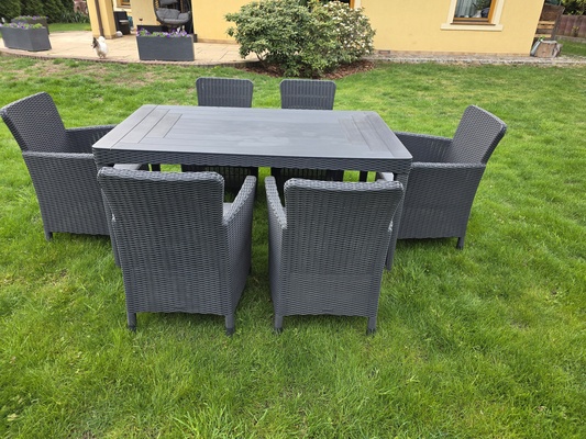Elbląg Sprzedam stół ogrodowy o wymiarach 160x90cm (wysokość 73cm) oraz 6 foteli firmy AlliBert. 
Fotele z