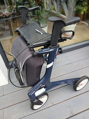 Elbląg Witam. Sprzedam wózek, chodzik rehabilitacyjny norweskiej firmy TOPRO model TROJA oraz PEGASUS w idealnym