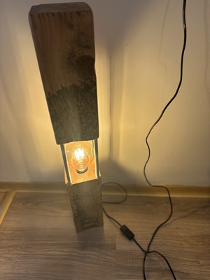Elbląg Sprzedam piękną drewnianą lampę w stylu loft
