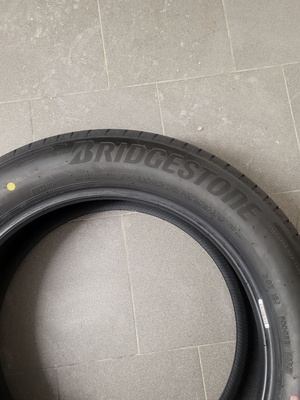Elbląg Sprzedam komplet opon Bridgestone Alenza 001 235/55/R19 101V