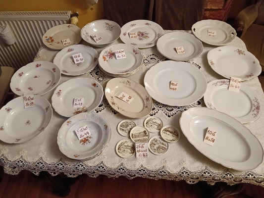 Elbląg Sprzedam porcelanę. Ceny podane na zdjęciach. Cena z ogłoszenia nie jest ceną sprzedaży.