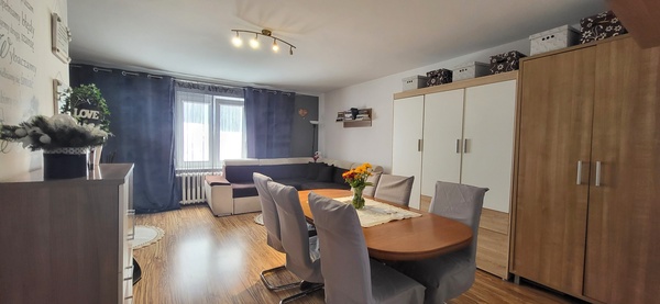 Elbląg KWADRAT NIERUCHOMOŚCI2 przestronne pokojeblokmedia z miastatuż przy Starym Mieściebardzo dobra