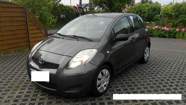 Elbląg Toyota YarisPoj.1,3 benzyna 100 kMModel 2010KlimatyzacjaElektryczne szybyElektryczne lusterkaABS Wspomaganie