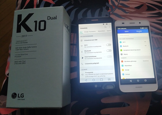 Elbląg Sprzedam dwa zadbane telefony. 
LG K10 2017 DS z pudełkiem i słuchawkami
Huawei Y6
Oba sprawne, zadbane, w