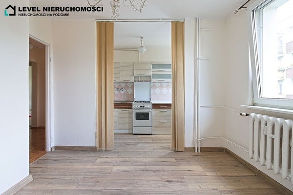 Elbląg LEVEL NIERUCHOMOŚCI  Trzypokojowe mieszkanie z balkonemul. Płk. Dąbka47,99 m2    NIERUCHOMOŚCI