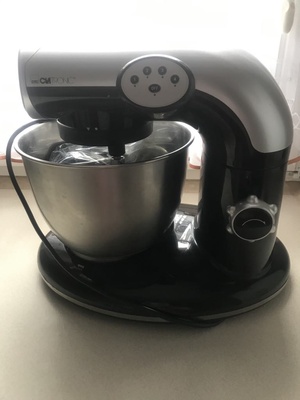 Elbląg Sprzedam robota kuchennego Clatronic. Używany tylko raz. Stan jak nowy.