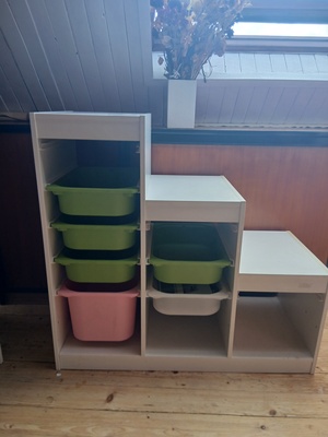 Elbląg Sprzedam lozko dwupietrowe i szafke z ikea(300 zl za meble)