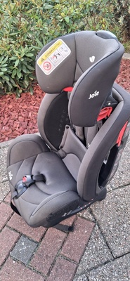 Elbląg Sprzedam fotelik samochodowy JOLE dla dziecka 15-25kg. Stan bdb