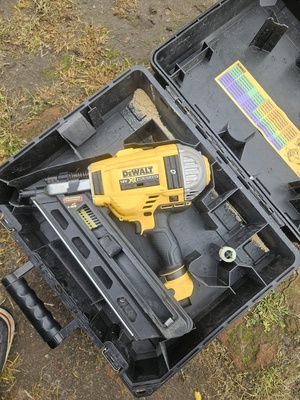 Elbląg gwozdzarka dewalt