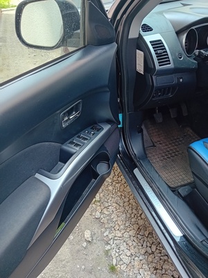 Elbląg Mitsubishi Outlander II, rok produkcji 2009,aktualny przegląd do 03.02.2026,ubezpieczenie OC do