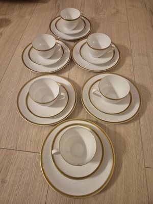 Elbląg Sprzedam 6 szt kompletów trio śniadaniowe firmy Arzberg. 
Stan bardzo dobry.