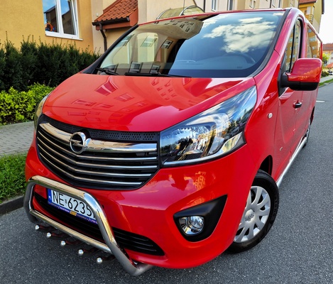 Elbląg Opel Vivaro-B Long 1.6Diesel 120K 2016Rok 6-Cio Osobowy Bogata Opcja Wyposażenia Elektryczne Szyby Elektryczne