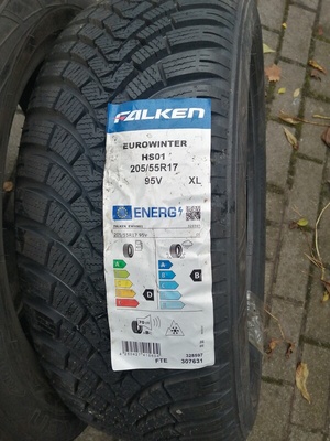 Elbląg Opony zimowe Falken EuroWinter HSO1 205/55R17 95V. Nie używane!