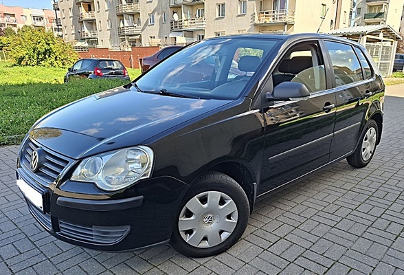 Elbląg VW POLO1.2 Benzyna2009  rokPrzebieg 129 tyś. kmCzarny metalik5 - drzwi