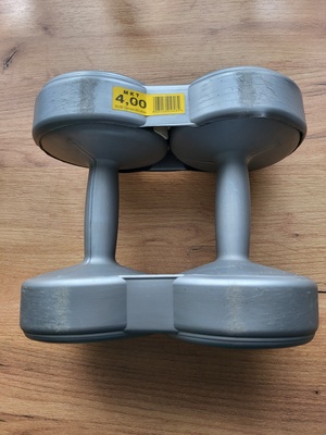 Elbląg Sprzedam używane hantle. Każdy o wadze 4kg.