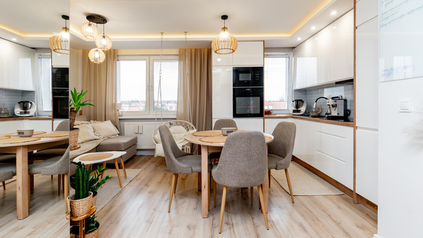 Elbląg TO MY SPRZEDAJEMYNIERUCHOMOŚCI W TYM MIEŚCIEBIURO NIERUCHOMOŚCIAMERICAN HOMEFOR SALE - 2 POKOJE -