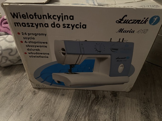 Elbląg Sprzedam maszynę do szycia Łucznik Maria mało używana. Jak nowa.