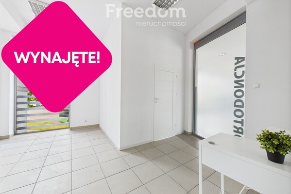Elbląg FREEDOM NIERUCHOMOŚCIWynajmę lokal użytkowy - Elbląg, pl. Dworcowy. Nowoczesny lokal usługowy po remoncie