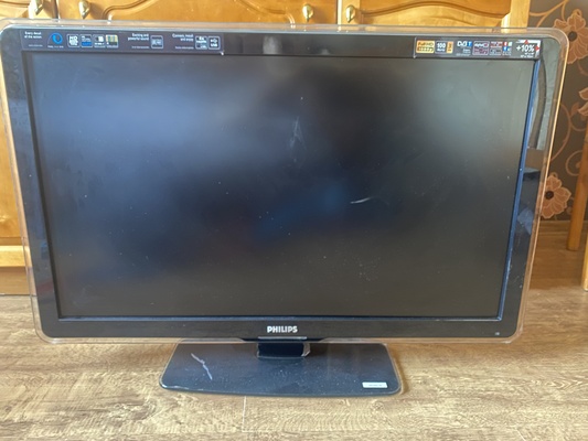 Elbląg Sprzedam TV 42 cali Philips + pilot. Stan bardzo dobry.