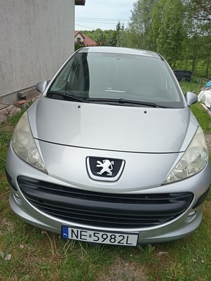 Elbląg Sprzedam samochód Peugeot 207 silnik 1,4 benzyna-gaz. Sprzedaję jako jeżdżący uszkodzony. W czerwcu 2025