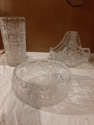 Elbląg Kryształy  PRL  100 zł. szt. Fajans Włocławek, Tułowice.30 zł szt. Drzwiczki do pieca 100zł.3 słoiki + 6