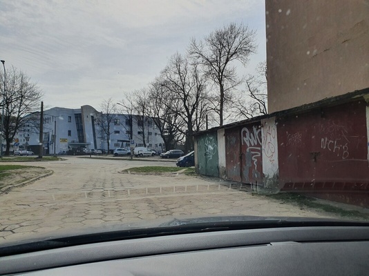 Elbląg Wynajmę komuś garaż, przy ul. Królewieckiej lub przy ul. &nbsp; Trybunalskiej. &nbsp; 
