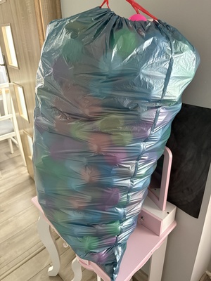 Elbląg Sprzedam worek 120 l piłeczek do basenu dla dzieci. 
Odbiór osobisty.