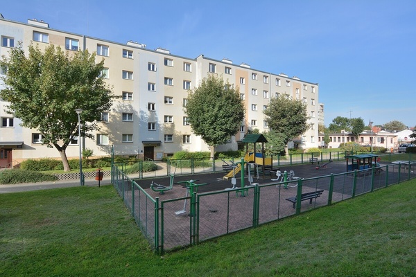 Elbląg MIESZKANIE NA SPRZEDAŻ, ELBLĄG, NA STOKU, ULICA ROBOTNICZA, 2 POKOJE, IV PIĘTRO, BALKON, PIWNICA, PARKING ZE