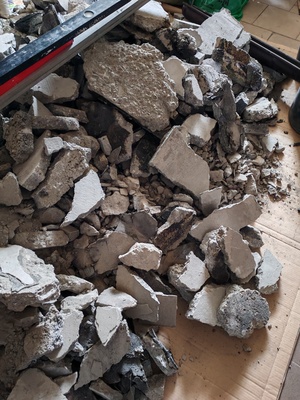 Elbląg Oddam gruz z dużego tarasu wraz ze żwirem znajdującym się w nim, pomoc w załadunku, dopłata do transportu