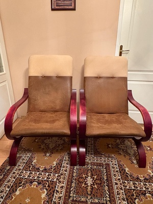 Elbląg Oddam 2 fotele widoczne na zdjęciu. Odbiór i transport po stronie osoby zainteresowanej. 
Mile widziany