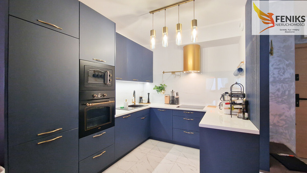 Elbląg FENIKS NIERUCHOMOŚCIPOLECA:APARTAMENT 3 POKOJOWY REGAL PARKCENA 690.000 ZŁ SALON Z ANEKSEM KUCHENNYM,   2
