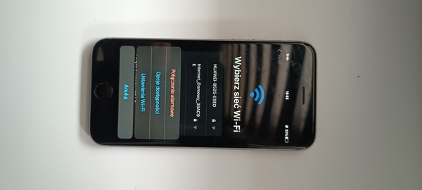 Elbląg Sprzedam na czesci i phone 6.Zablokowany. Może komuś się przyda a tak stan dobry. Proszę o sms