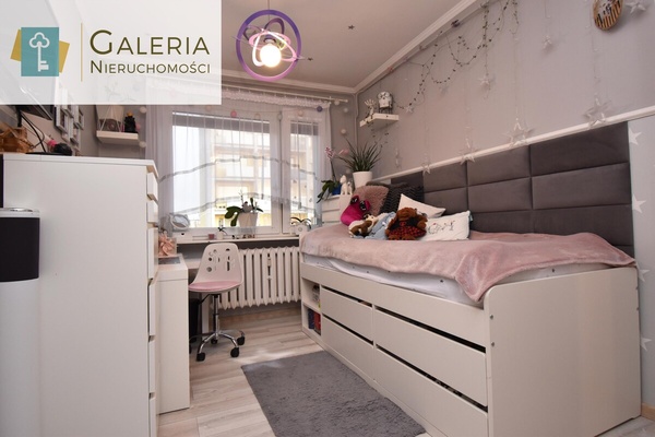 Elbląg GALERIA NIERUCHOMOŚCIZ pasji i miłości do nieruchomościNa sprzedaż: Trzypokojowe, wyremontowane mieszkanie