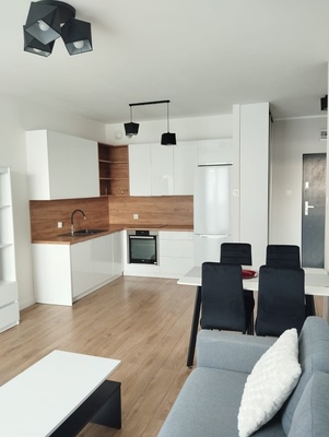 Elbląg &nbsp; 2 pokojowe mieszkanie z balkonem położone na II piętrze czteropiętrowego nowoczesnego &nbsp; budynku