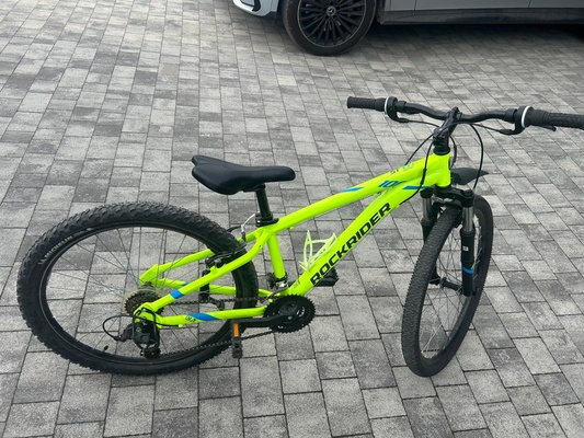 Elbląg Sprzedam rower górski Rockraider w bardzo dobrym stanie widocznym na zdjęciach. Wielkość kół 26 . Odbiór