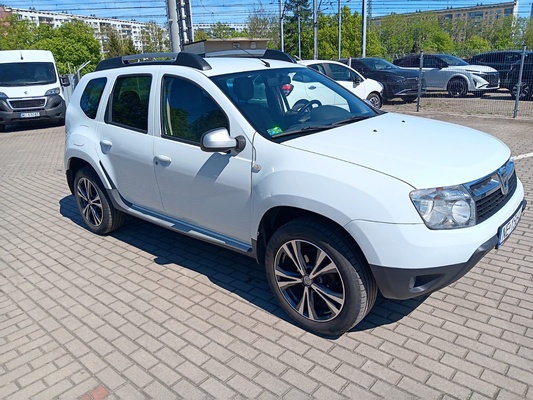 Elbląg Na sprzedaż Dacia Duster w kolorze białym. Benzyna +LPG. Samochód w bardzo dobrym stanie bezwypadkowy. W 2022
